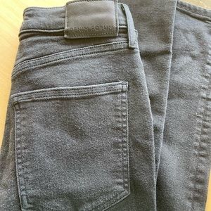 Aritiza Denim Forum size 29 black skinny jeans